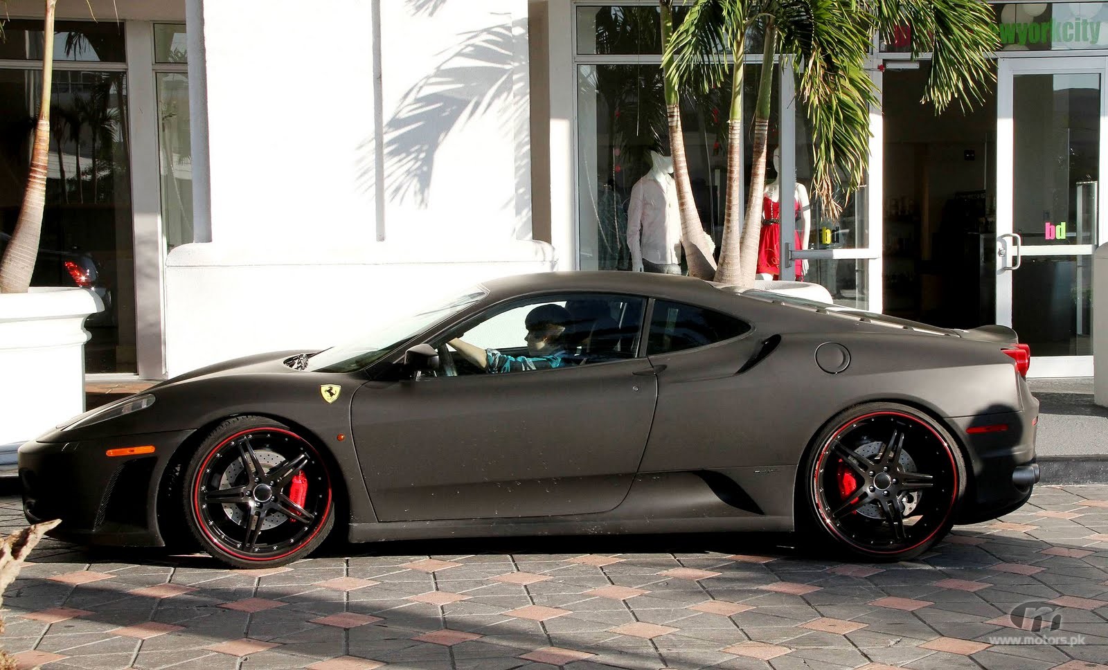 justin bieber ferrari